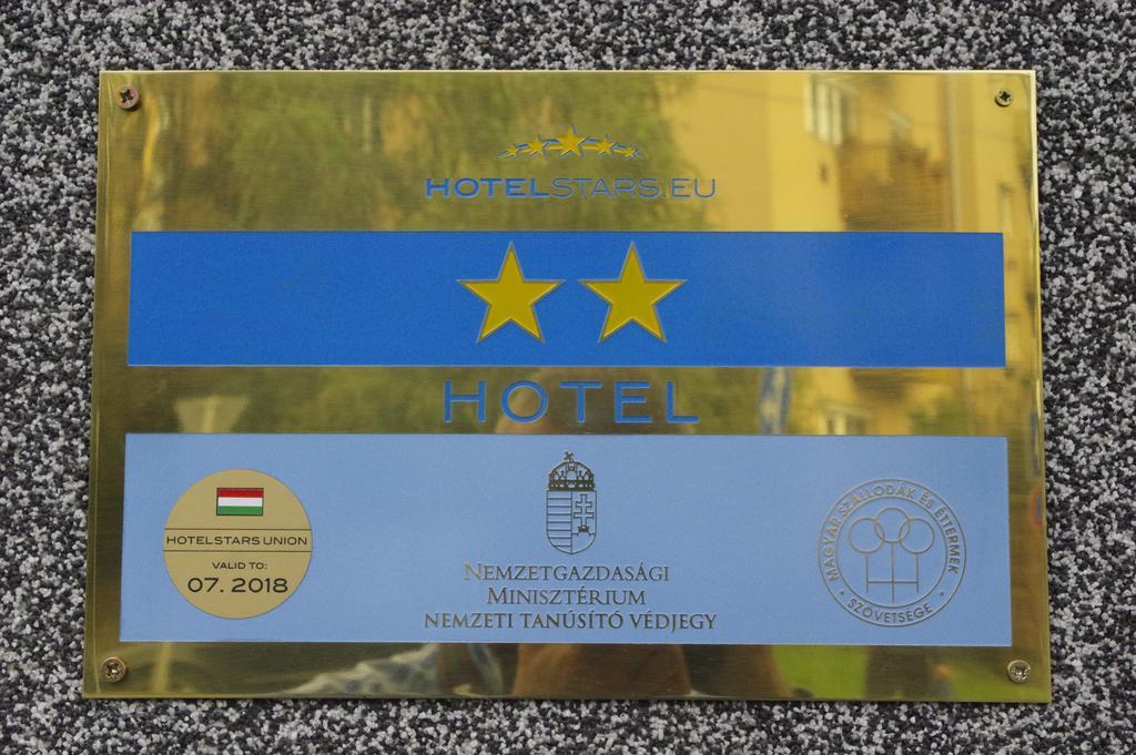 Hotel Vadaszkuert Superior Székesfehérvár 외부 사진
