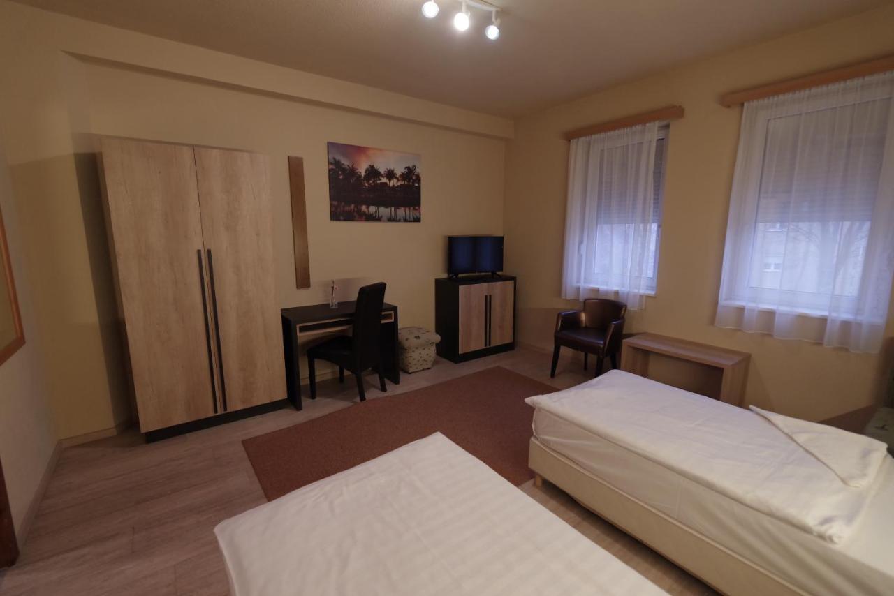 Hotel Vadaszkuert Superior Székesfehérvár 외부 사진